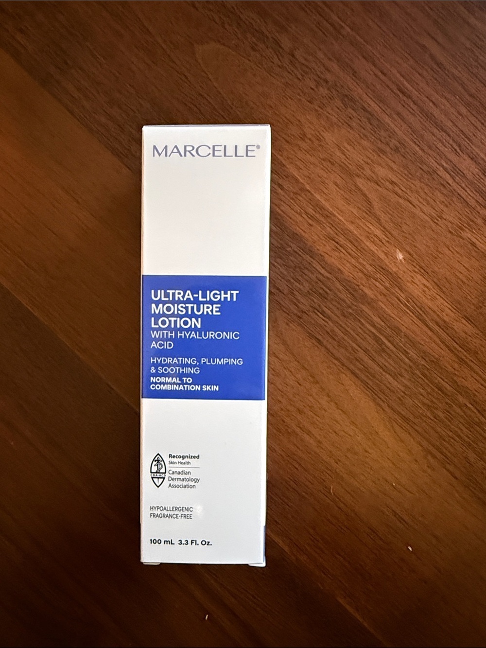 Marcelle - Ultra-Light Moisture Lotion - Blue/White Hydrating Moisturizer100ml